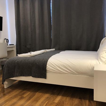 Craigtay Apartment Hotel ดันดี ภายนอก รูปภาพ